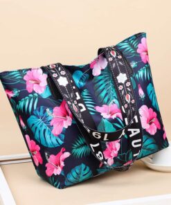 Trendy Ladies Handbags green color